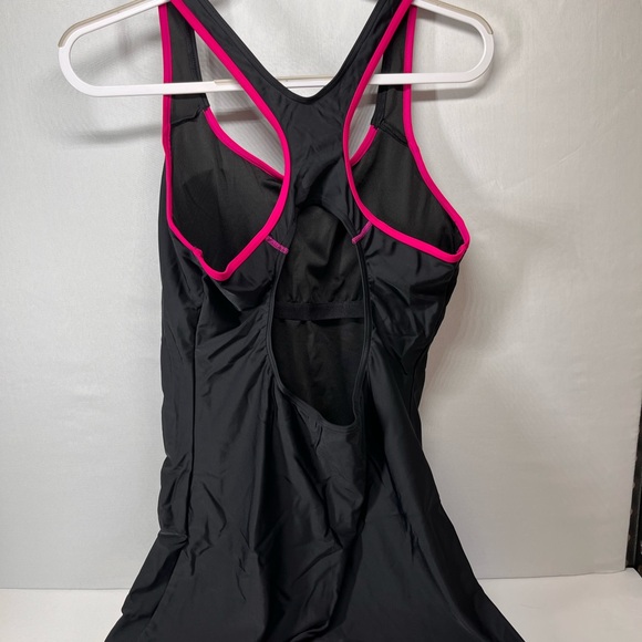 Attraco Pink Pullover Athletic Boyleg Racerback Swimwear‎ - Picture 4 of 8